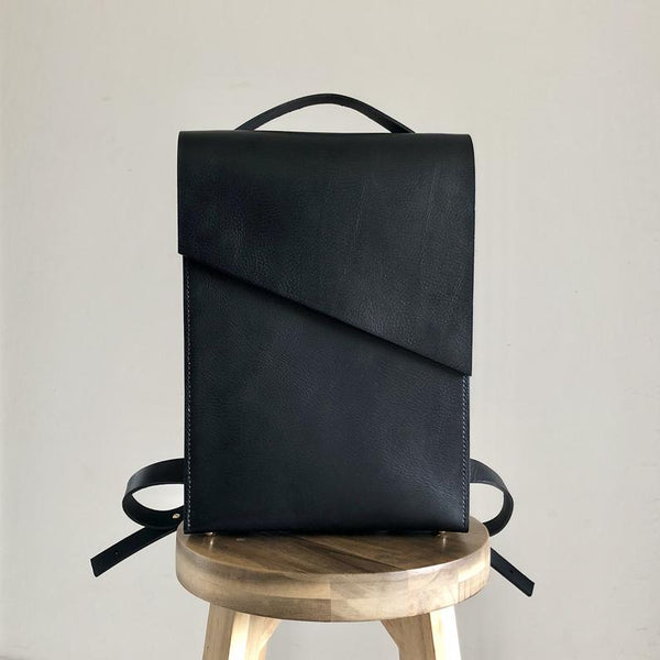 Leather Backpack - Pioneer in Black